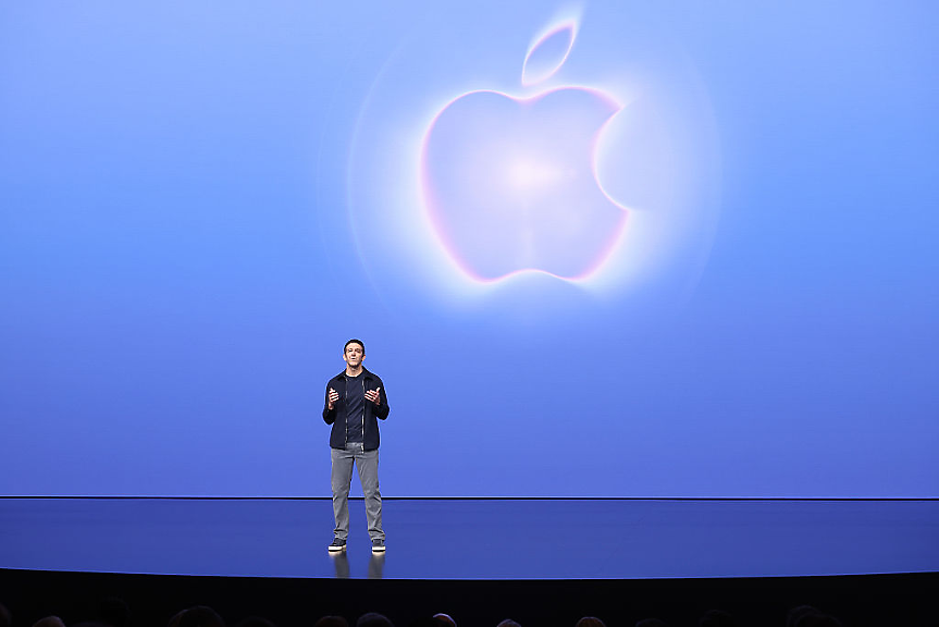 Apple обяви ново събитие: Очакват ли се първите MacBook-ци със сензорен екран?